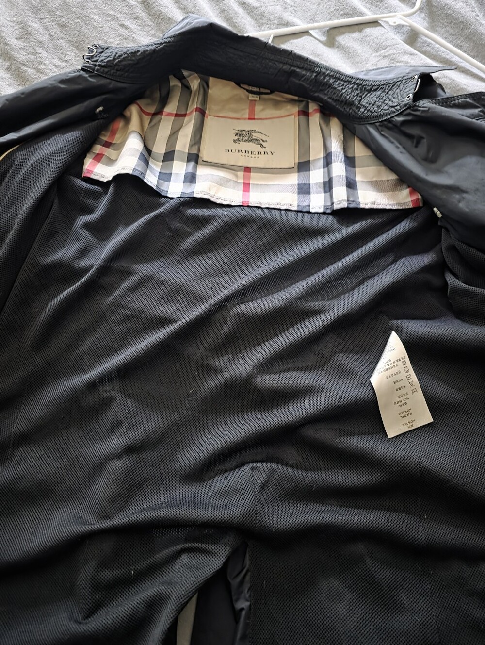 Burberry Black Double-Breasted Trench / Raincoat Size 10 US - Picture 14 of 15